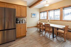 The Super Condo by Simply Kimberley