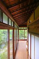 EXP. Co-Onsen