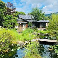 EXP. Co-Onsen
