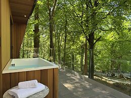 Forest Lodges