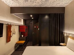 Ibis Kyiv Beresteiska