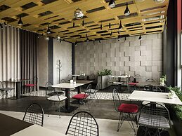 Ibis Kyiv Beresteiska