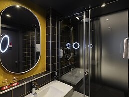 Ibis Kyiv Beresteiska