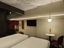 Ibis Kyiv Beresteiska