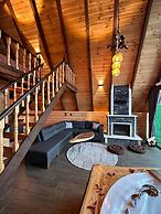 Eloi Suit Bungalov