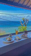 Manta Cottages with Sea View