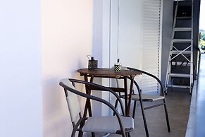 Annie's House by Corfuescapes