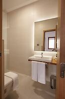 Grand Boutique Hotel