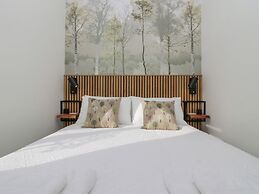 Watch Tree Apartment