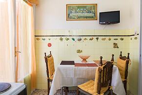 Casa Di Sarocco by Corfuescapes