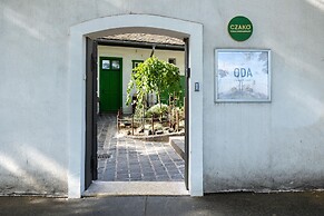 Czakó Bed & Breakfast