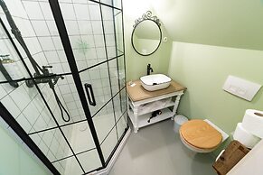 Czakó Bed & Breakfast