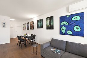 View and Art