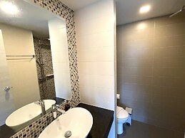 Apartment at Splendid Condo by Lofty