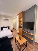 ELITE MOTEL
