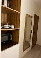 ELITE MOTEL