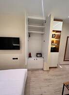 ELITE MOTEL