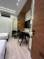 ELITE MOTEL