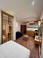 ELITE MOTEL