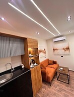ELITE MOTEL