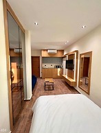 ELITE MOTEL