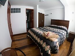 Hotel Los Laureles