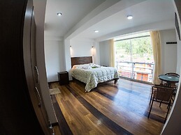 Hotel Los Laureles
