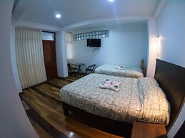 Hotel Los Laureles