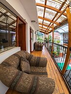 Hotel Los Laureles
