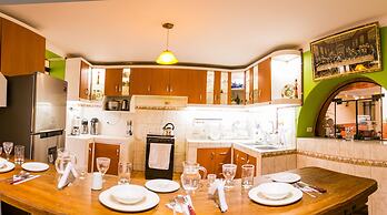 Hotel Los Laureles