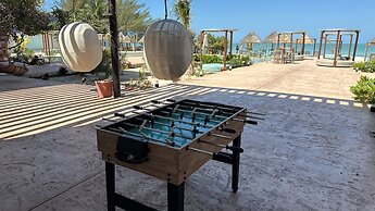 Tótem Beach Club