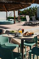 Tótem Beach Club