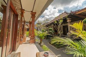 Pondok Lulik Homestay Canggu