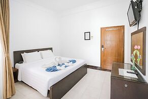 Tripletree Sinergi Hotel Tretes