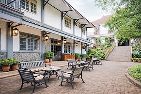 Tripletree Sinergi Hotel Tretes