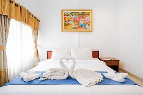 Tripletree Sinergi Hotel Tretes
