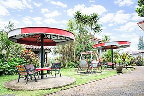 Tripletree Sinergi Hotel Tretes