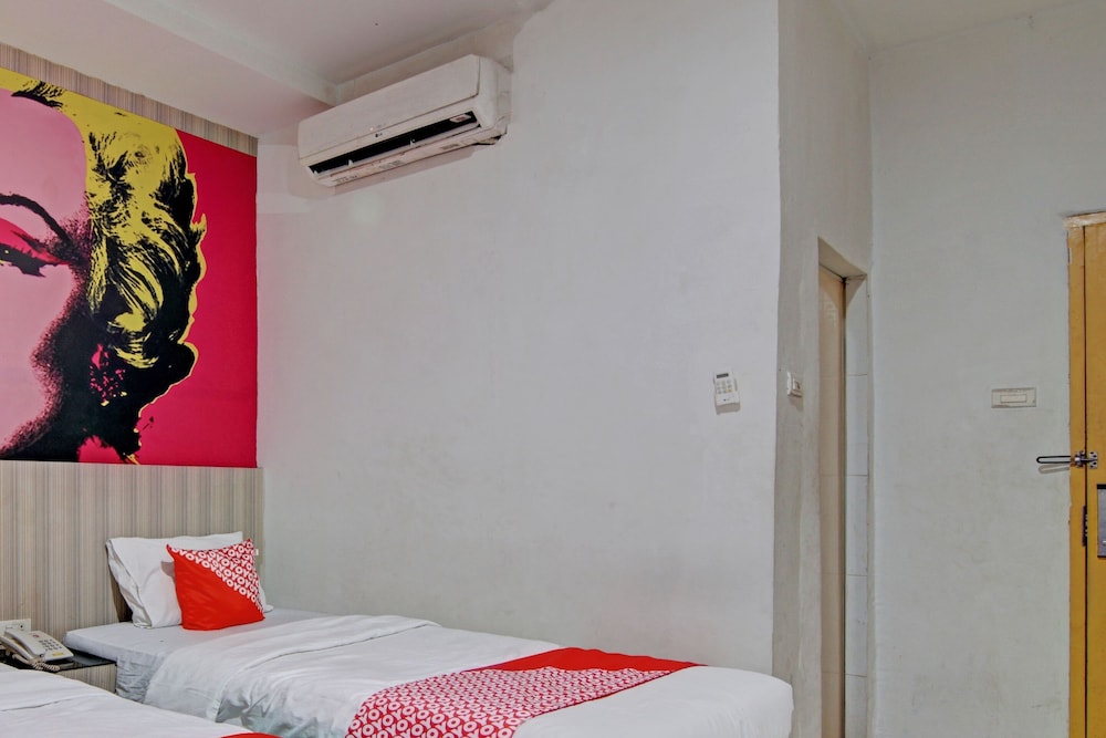 Hotel O Celine Home Syariah