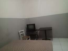 OYO 93090 Multi Plus Inn
