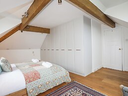 Pine Lodge