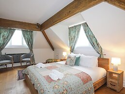 Pine Lodge