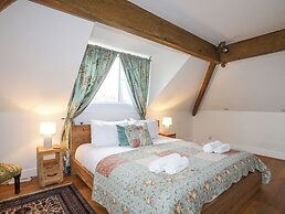 Pine Lodge