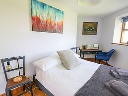 Nanthir House