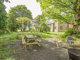 Nanthir House