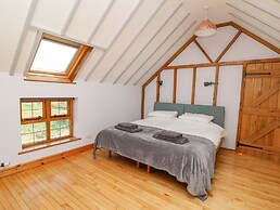 Nanthir House