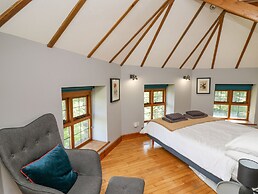 Nanthir House