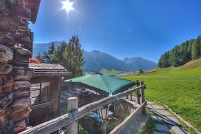 Chalet Sciachilo’ Ski In-Ski Out 10m