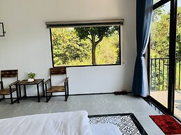 Muong Retreat