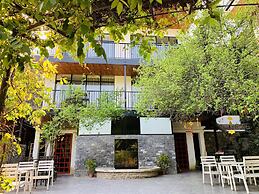 Muong Retreat