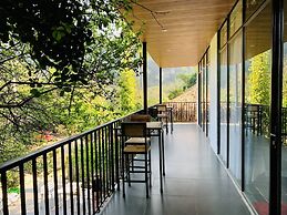 Muong Retreat